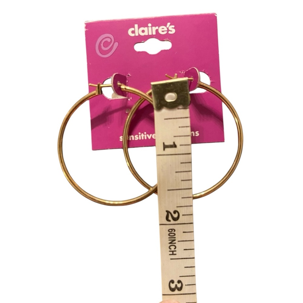 Claire's Classic Gold Hoop Earrings - Picture 3 of 3